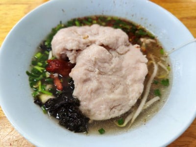 เมนูของร้าน ก๋วยเตี๋ยวนางงาม ลิ้มมุ่ยเฮง ราชบุรี