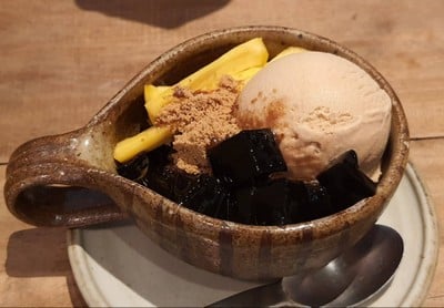 เจลาโต้เฮเซลนัท เฉาก๊วย+น้ำตาลแดง