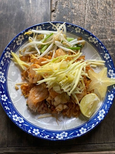 ผัดไทยหมูหมัก
