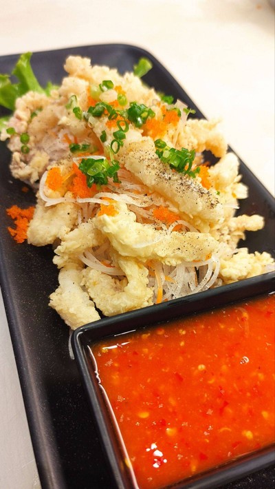 อาหาร หรือ เครื่องดื่ม