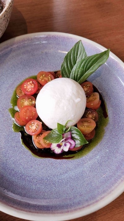 อาหาร หรือ เครื่องดื่ม