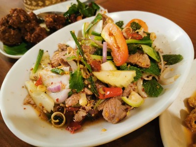 ยอดลาบเป็ดอุดร พระราม 9 ซ.49