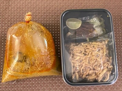 ข้าวซอยไก่