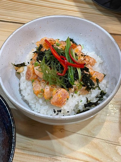 ข้าวแซลม่อน