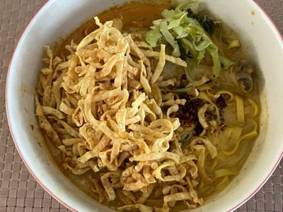 ข้าวซอยไก่