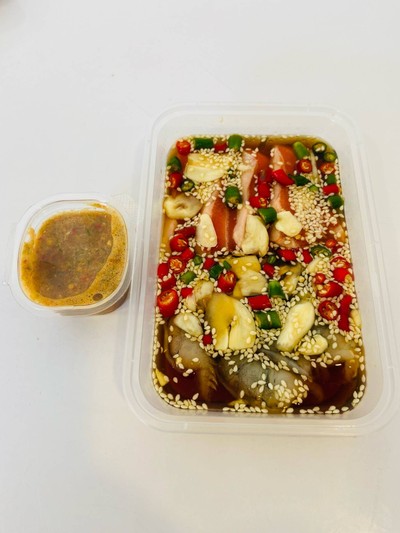 อาหาร หรือ เครื่องดื่ม