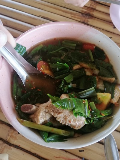 ต้มแซ่บกระดูกอ่อน