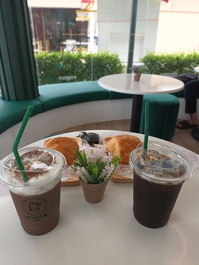 Minna cafe หนองจอก
