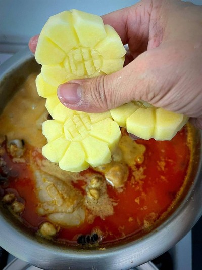 วิธีทำ มัสมั่นไก่ วิธีทำ มัสมั่นไก่