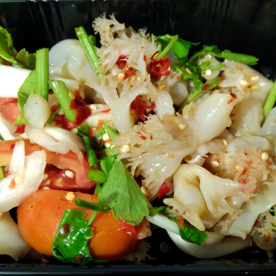 อาหาร หรือ เครื่องดื่ม