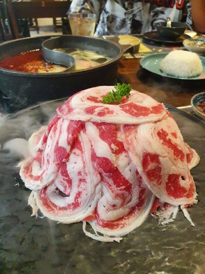 อาหาร หรือ เครื่องดื่ม