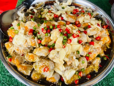 อาหาร หรือ เครื่องดื่ม