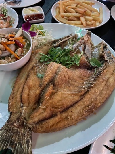 บาร์ลมดี ราชพฤกษ์