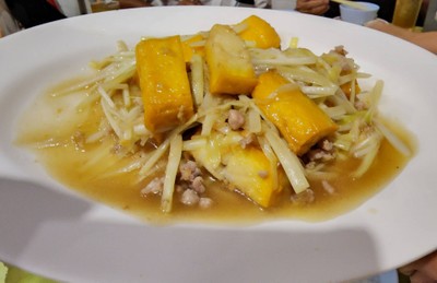 เต้าหู้ผัดต้นหอม