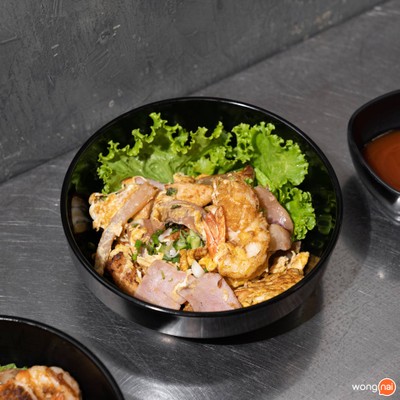 แอนก๋วยเตี๋ยวคั่วไก่ (Ann Kua Gai) แยกพลับพลาชัย