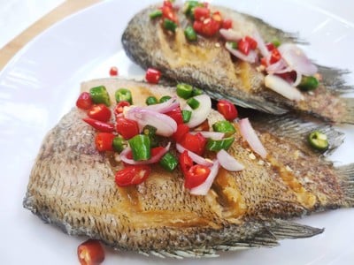 ปลาสลิดแดดเดียว