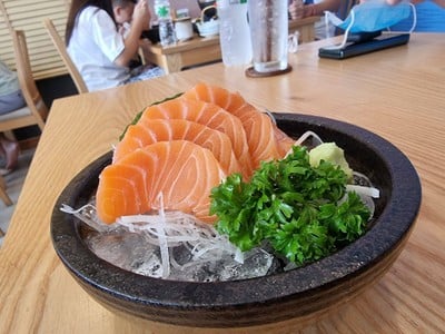 อาหาร หรือ เครื่องดื่ม