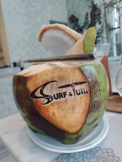 อาหาร หรือ เครื่องดื่ม