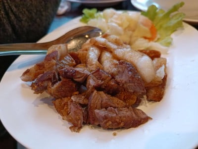 หมูสามชั้นทอดน้ำปลา
