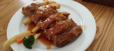 ซี่โครงหมูอบซอสบาร์บีคิว