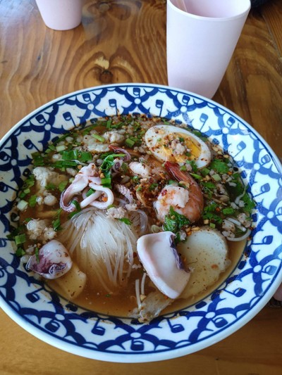 ก๋วยเตี๋ยวต้มยำทะเล