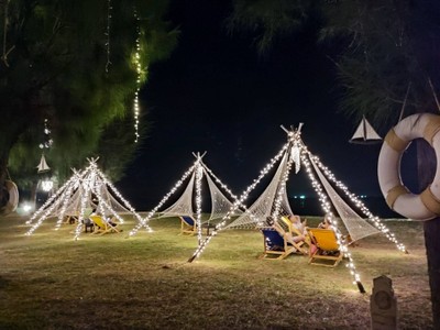 สระว่ายน้ำ/ชายหาด