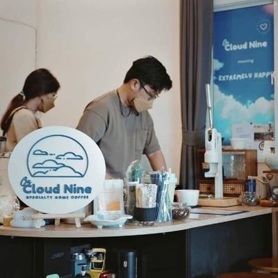 On Cloud Nine - Specialty Home Coffee บขส.เก่านครนายก