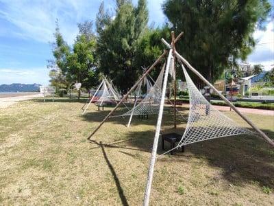 สระว่ายน้ำ/ชายหาด