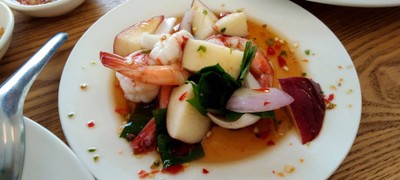ยำแอปเปิ้ลกุ้งสุก