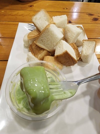 ขนมปังสังขยานึ่ง