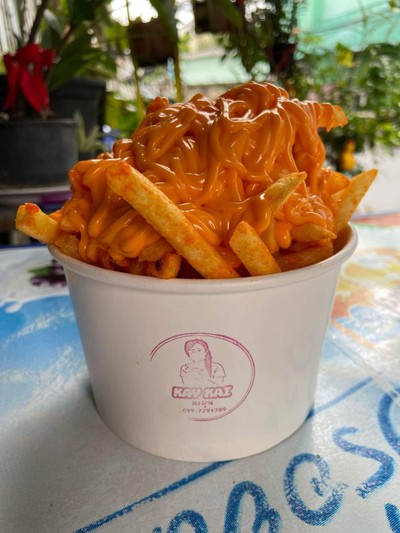 อาหาร หรือ เครื่องดื่ม