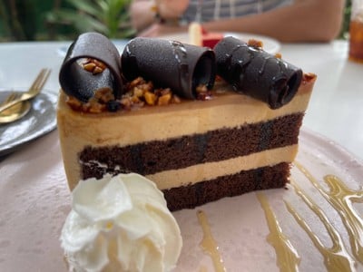 หวังว่า คาเฟ่ แอนด์ เรสเตอรองท์ ถ.บางขุนเทียน-ชายทะเล