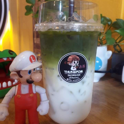 อาหาร หรือ เครื่องดื่ม