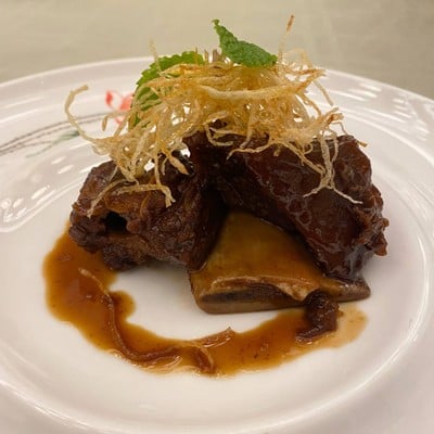 Wagyu Short Rib with Balsamic Sauce