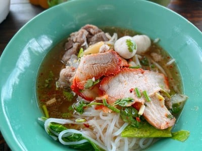 ก๋วยเตี๋ยวชักธงดู๋ดี๋ สุโขทัย สุโขทัย