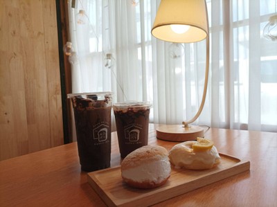 อาหาร หรือ เครื่องดื่ม