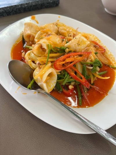 ลุงบังหัวปลาหม้อไฟ