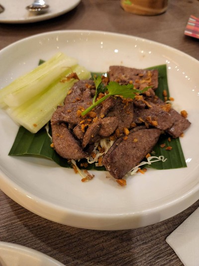 อาหาร หรือ เครื่องดื่ม