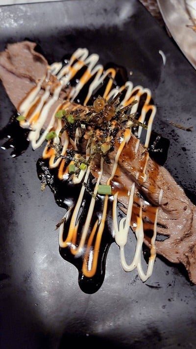 อาหาร หรือ เครื่องดื่ม