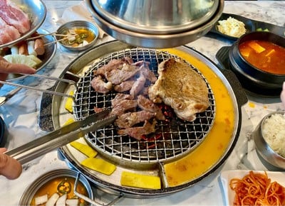เมนูของร้าน The Tongkeungui
