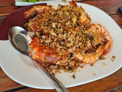 กุ้งผัดพริกเกลือ