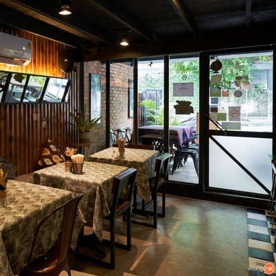 Shaka Grill & Bar อารีย์