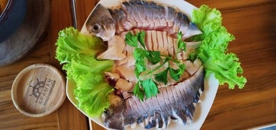 Seaman cafe & seafood