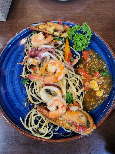 สปาเก็ตตี้ขี้เมาทะเล