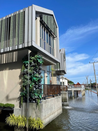 บริเวณโดยรอบ