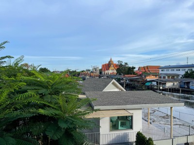 วิวนอกห้อง