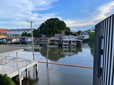 วิวนอกห้อง