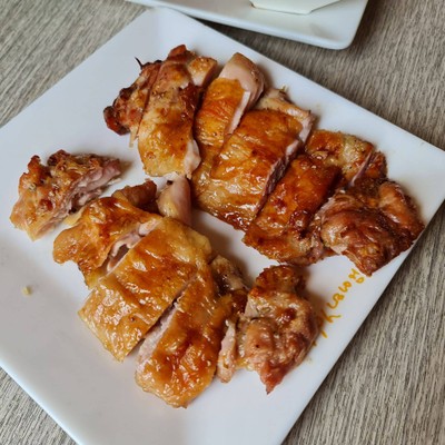 สะโพกไก่ย่างเกลือ