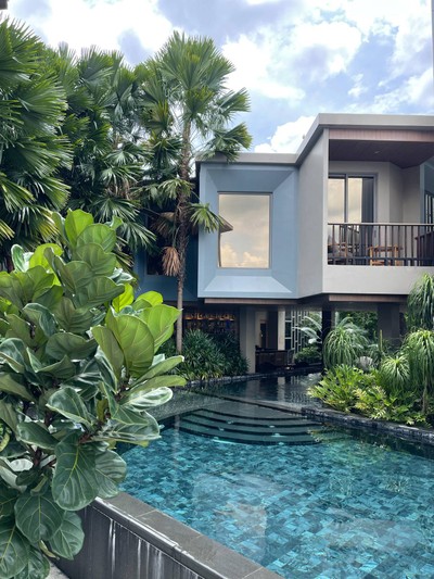 สระว่ายน้ำ/ชายหาด