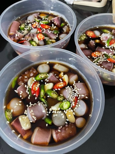 อาหาร หรือ เครื่องดื่ม